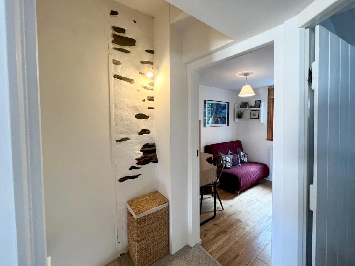 كينغسبريدج Pass The Keys 64 Church Street Characterful 2-Bed Cottage In The Heart Of Town المظهر الخارجي الصورة